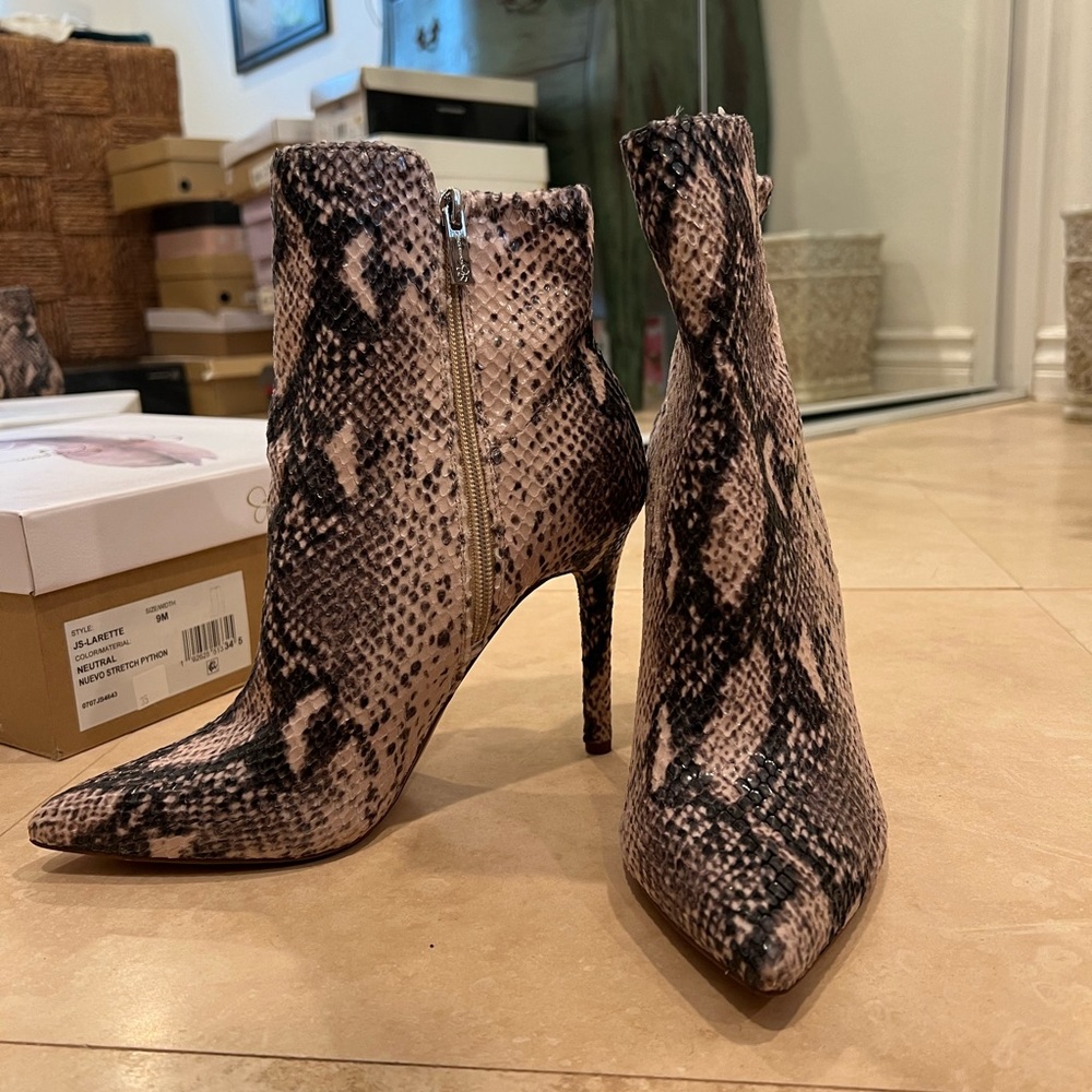 Python Larette Pointed Toe Ankle Boots - Picture 4 of 7